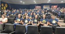 Estudantes e professores que integraram a deleção do Campus Araguatins, durante abertura do evento